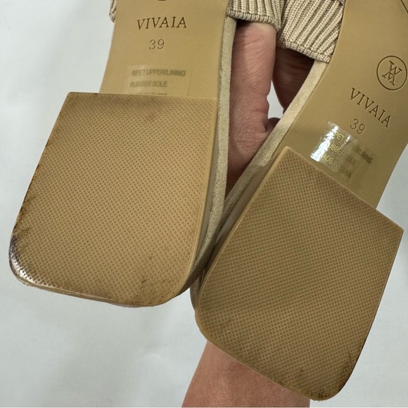 Vivaia Pointed Toe Knot Slides Low Heel Size 39 USA 8 Almond - Picture 8 of 9